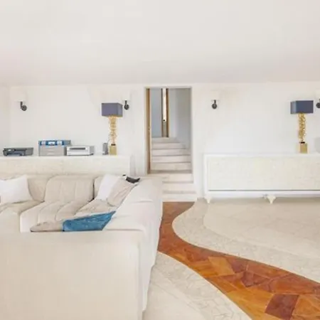 Elieri 12-porto Cervo * Porto Cervo